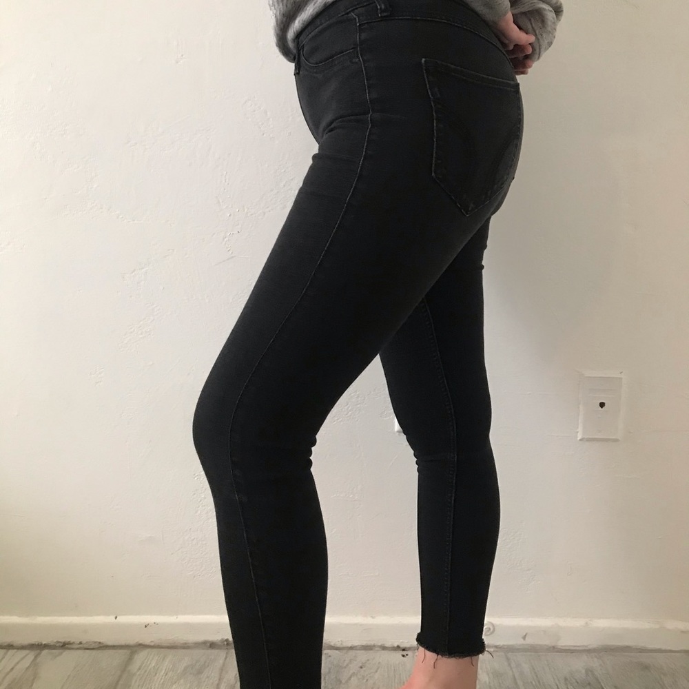 High-rise Black Skinney Jeans